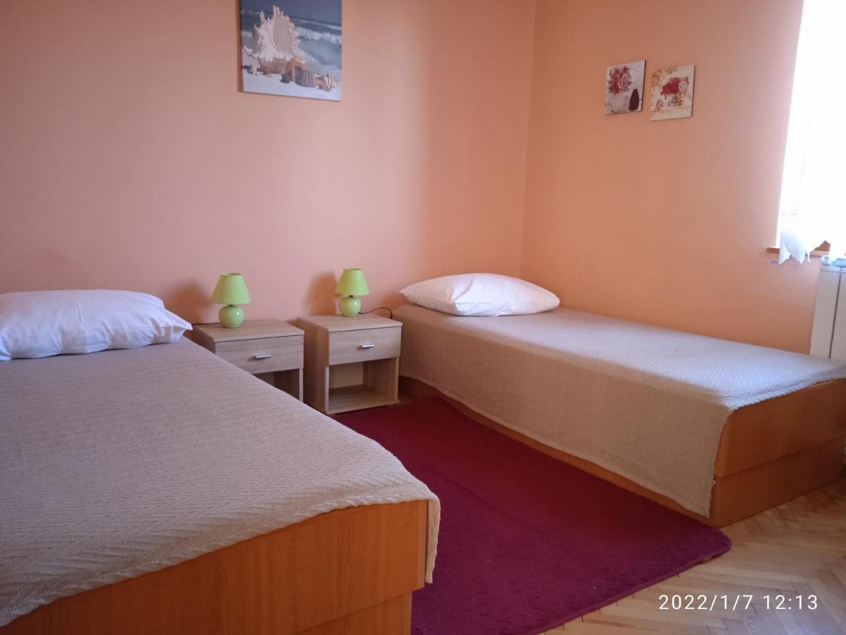 Apartments With A Parking Space Lovran, Opatija - 7713 Екстериор снимка